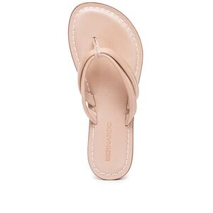 Bernardo Miami Leather Thong Sandals 9.5, Tan/brown Summer European Vacation